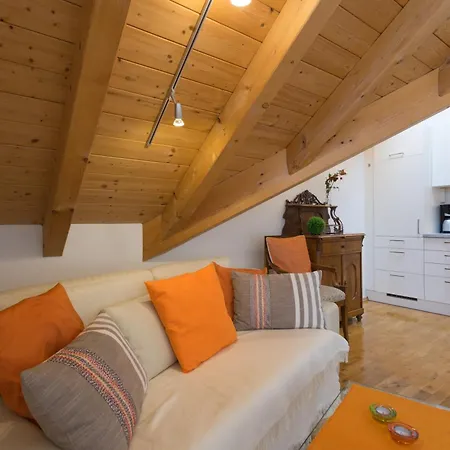 Apartment Deiner